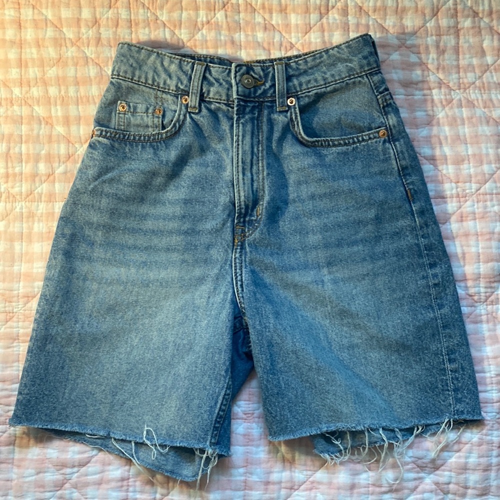 High Waist Bermuda Shorts